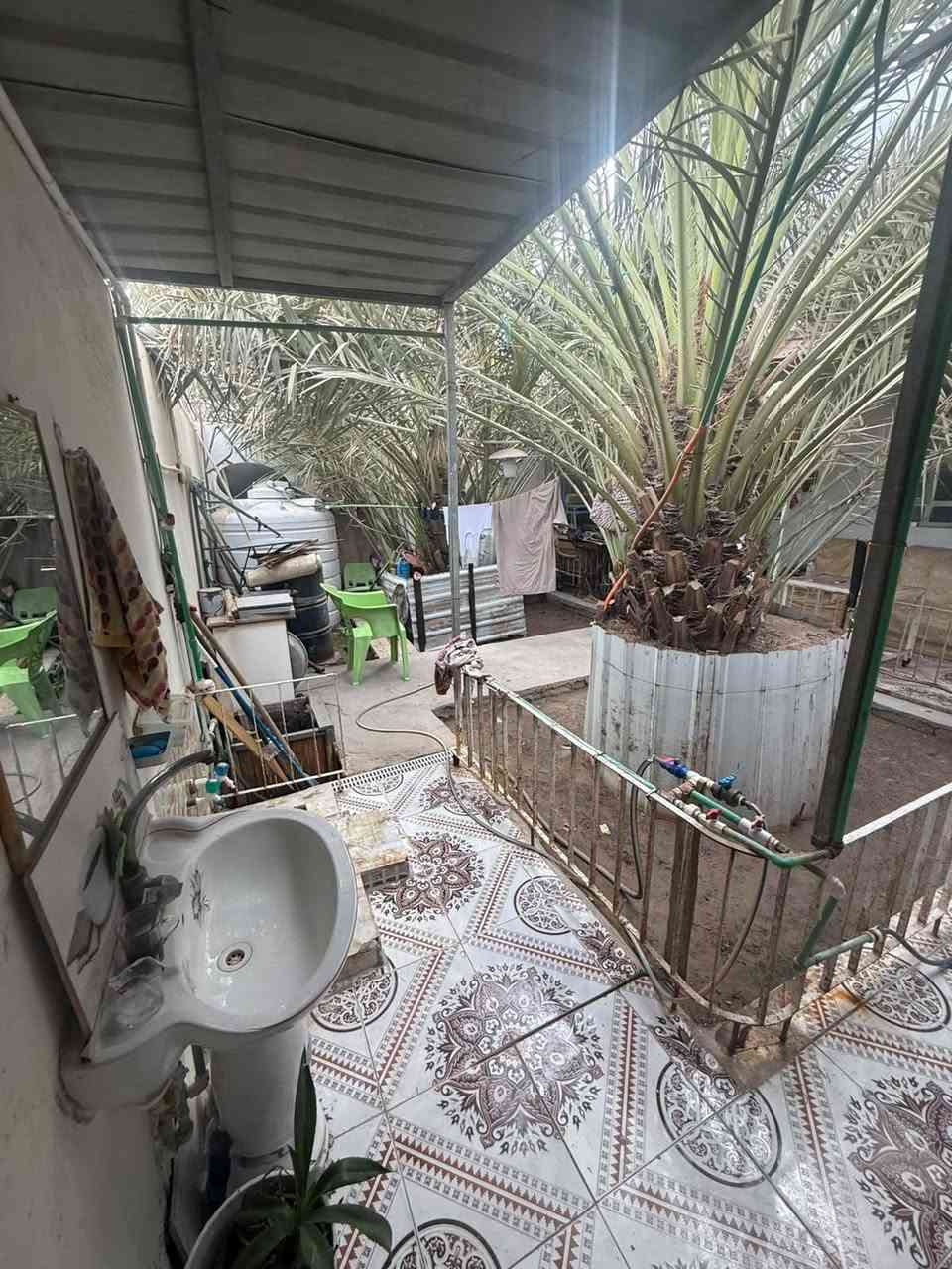 ابي الخصيب • ٣٥٠م • ٥ غرف