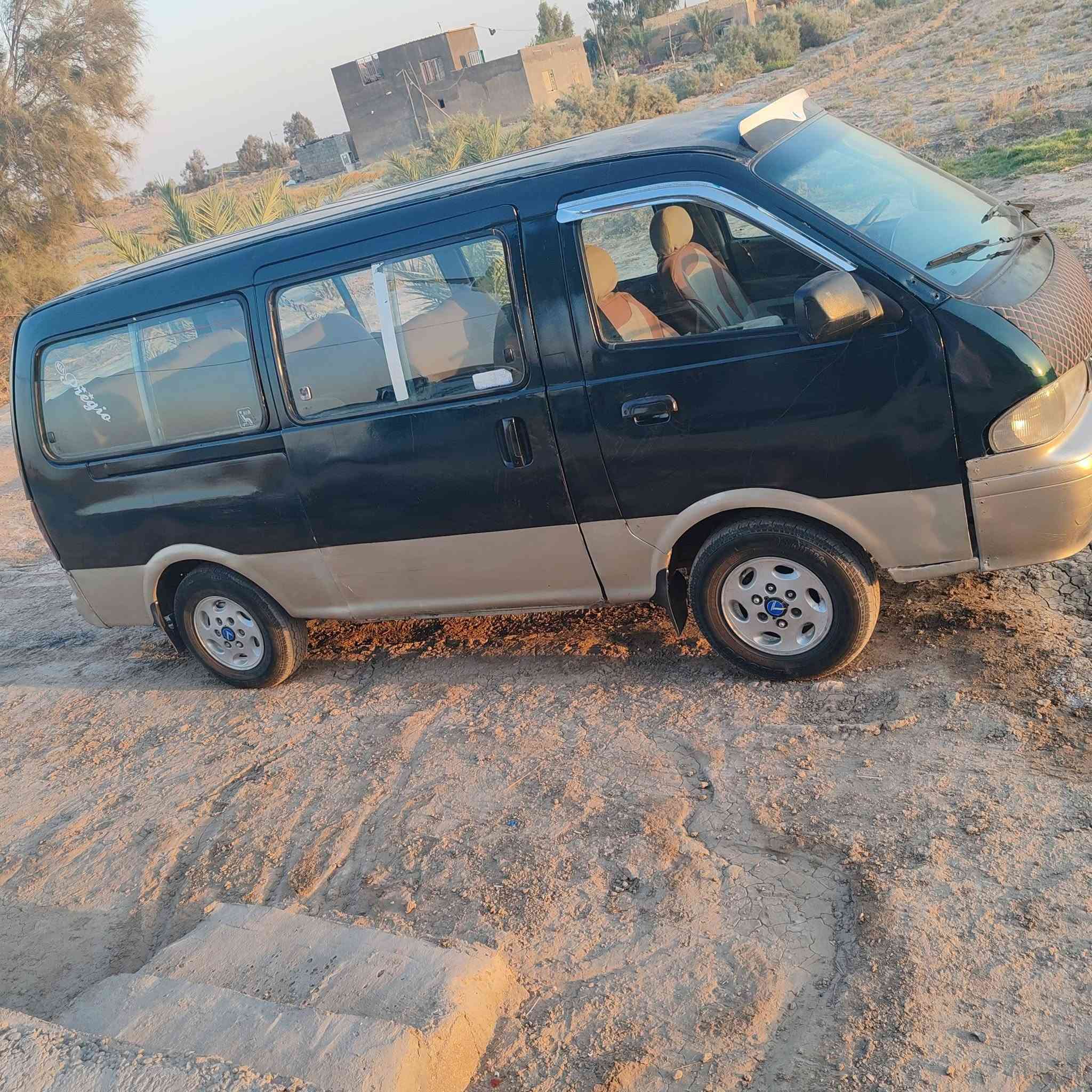 السلام عليكم بريجو موديل 97 سياره جديده مقفوله كفاله عامه من ضربه والمعجون فقط مرشوش حزام جماليه اثر جراد جير محرك اكسيل حداديه كله جديد على وضع الشركه اربع شواذ كفاله رقم بغداد مشروع وطني سنويا لل 31 تحويل ثاني يوم سياره باسمي محرك 3,000 مكان السياره بابل النيل سعر ٥٥ وبيها مجال حق الجيه الاستفسار على هذا الرقم ***********
