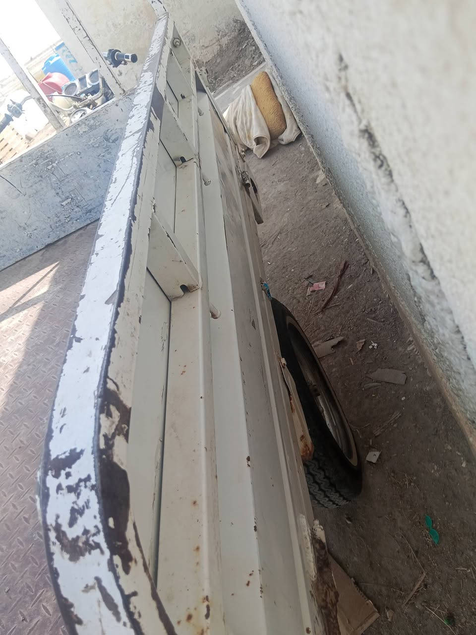 السلام عليكم ستوته كلك للبيع موديل 16 
محرك مفتوح بستم السعر 850 وبيها مجال 
 الناصريه مركز مكلف بالنشر استفسار *********** اتصال
