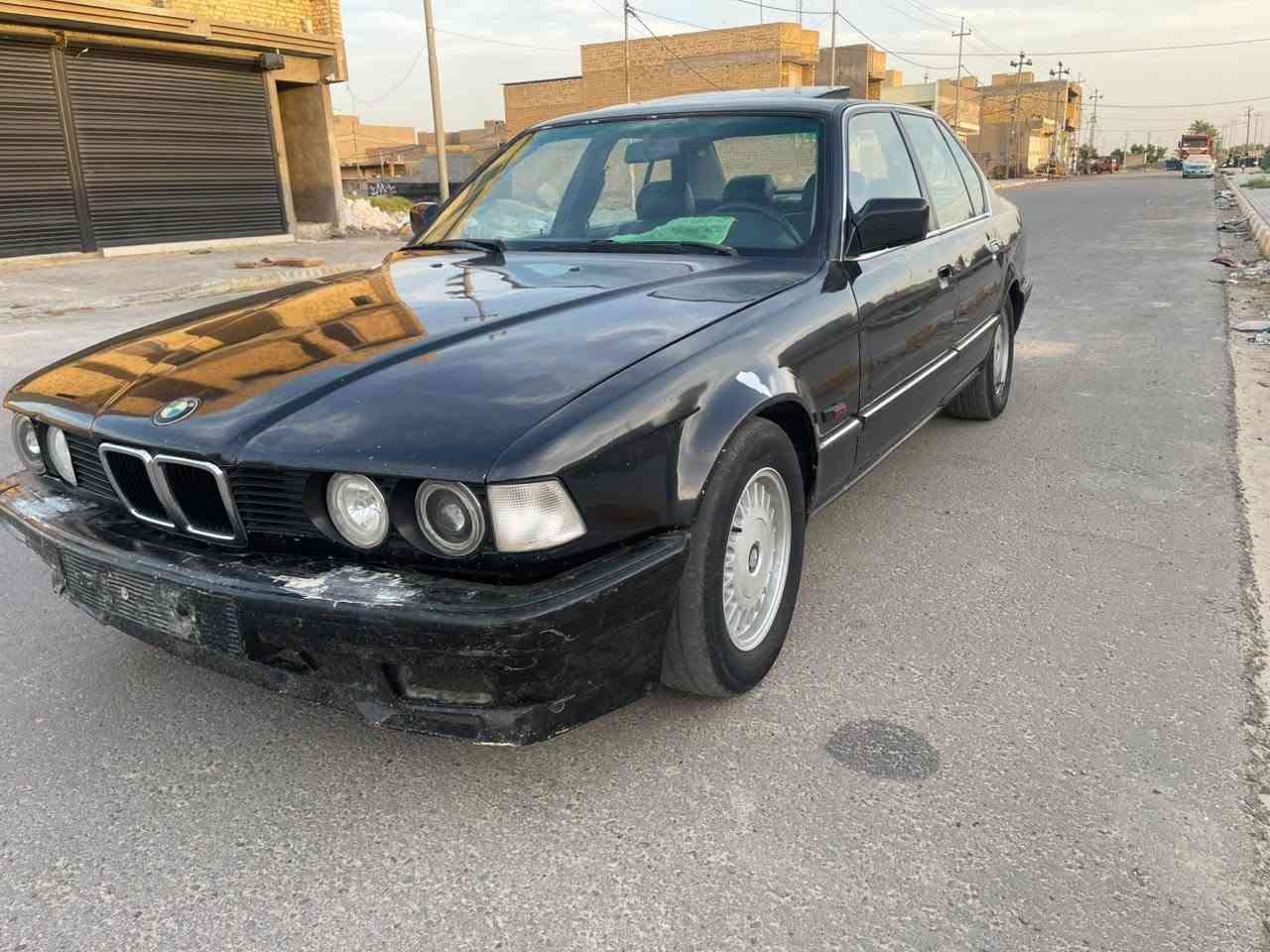 السلام عليكم بي ام للبيع مكان واسط قضاء الحي رقم بغداد موديل 1989حجم735 تبريد شغال سياره مكفولة مابيه اي نقص سعر40بيه مجال تحويل مباشر ***********
