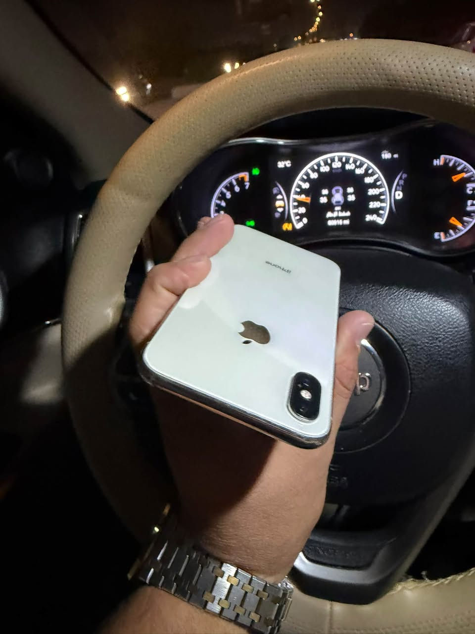آيفون X • ٢٥٦ • مبدل بطارية وشاشة