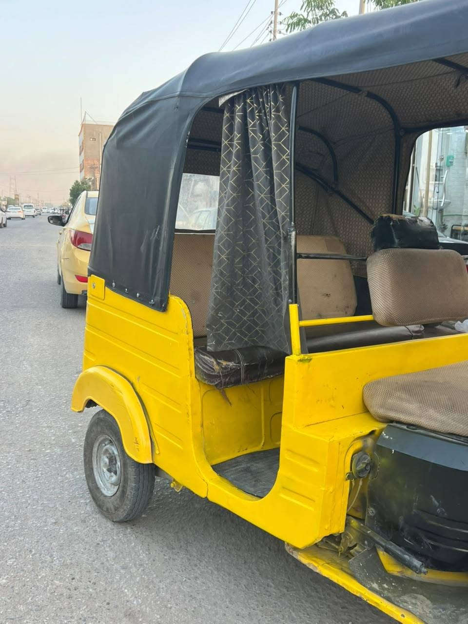 السلام عليكم للبيع تكتك 18 شهر 12 وراق جديده مداور نفس اليوم مكينه لا تبخير ولا تنقيص تخم تاير جديد حداديه جديده شرط برغي مانقصه لايت زنون عالي 
دوشمه كوستر حداديه جديده صليب امامي جديد ناقصها تكتك مال جناي شلعه معدل فول دوشمه جديده مكاني نجف كوفه ***********
