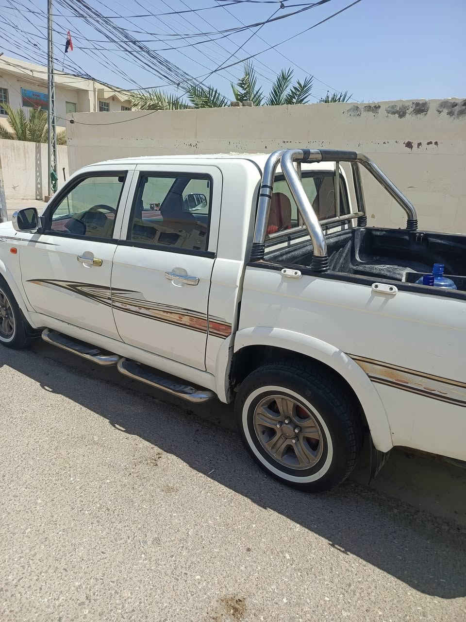 سلام عليكم لبيع بيكم كنوه مديل 11 سياره كير مكينه حداديه تبريد ثلج سياره حلوه ما عايزه رقم بغداد بسمي تحويل ثاني يوم لسعر 60بيها مجال قليل مكان نجف الاشرف رقم ***********
