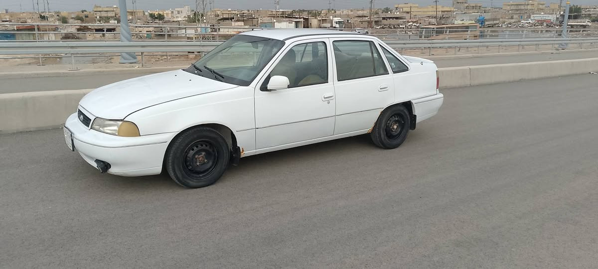 هالسلام عليكم، دايو سلوو للبيع بسعر رقم التسقيط،،جديده وحتا منظومة التبريد موجوده، مكينه كير حداديه كهربائيات رقم بغداد شرط التحويل،سعرها 20 فقل مكانها الناصريه الشطرة،،***********
