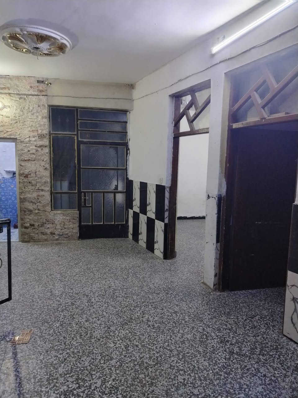 بيت للبيع دور صحه ثانيه 200متر
مستعجل علا بيعته ***********

