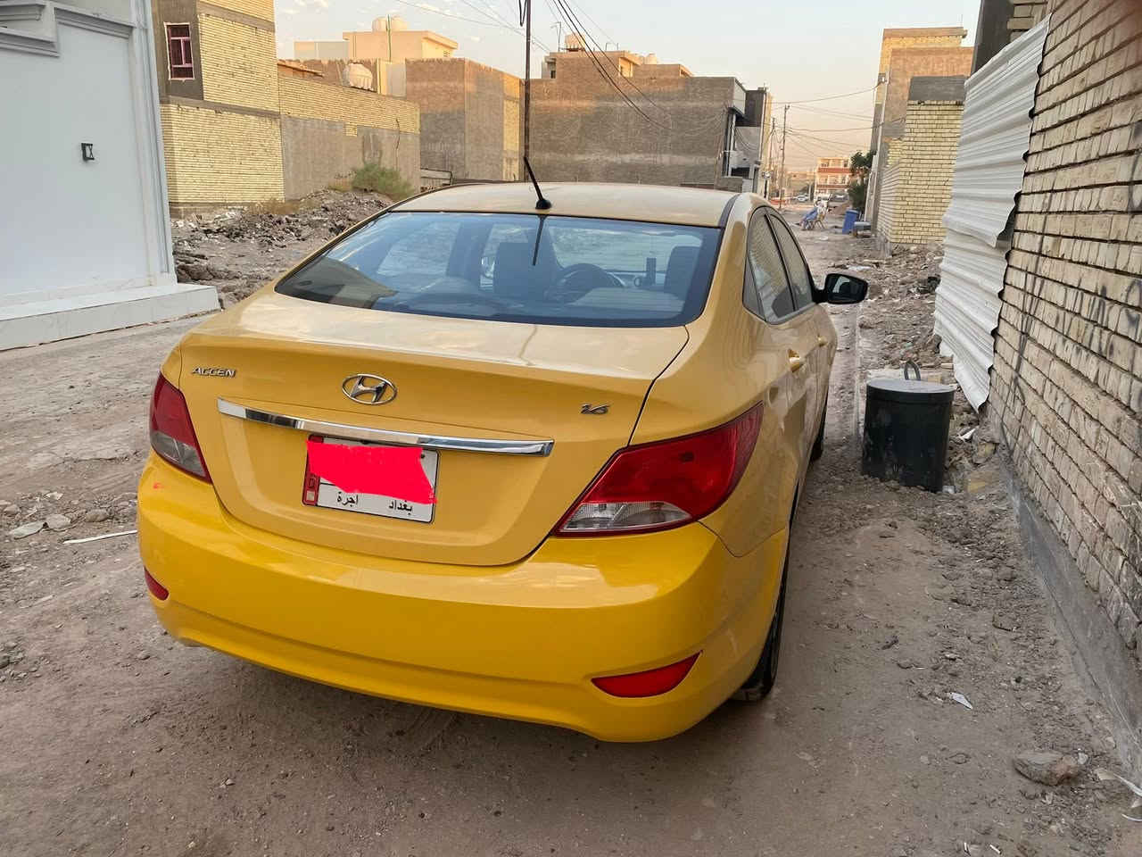 السلام عليكم اكسنت 2016 خليجي وما بيها اي نقص رقم بغداد تخم تاير جديد صدر امامي وخلفي مكينه جديد سياره جاهزه من كل النواحي  السعر 90 ورقه وبيه مجال اتصل وتدلل عنوان السياره بغداد الغزاليه ***********
