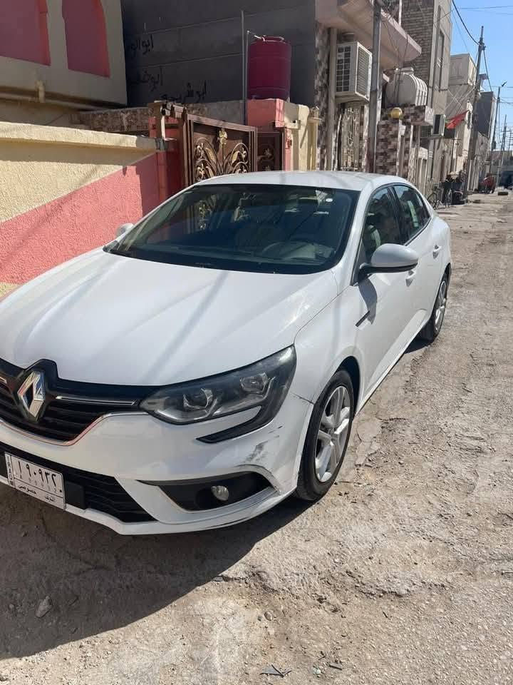 سيارة رينو ميكان موديل 20 خليجي مكفوله كفاله عامه  محرك وكير ياباني نيسان سيارة جديدة السعر ب ٩٥ وبيه مجال العنوان الديوانية المركز الاستفسار الاتصال على الرقم ***********
