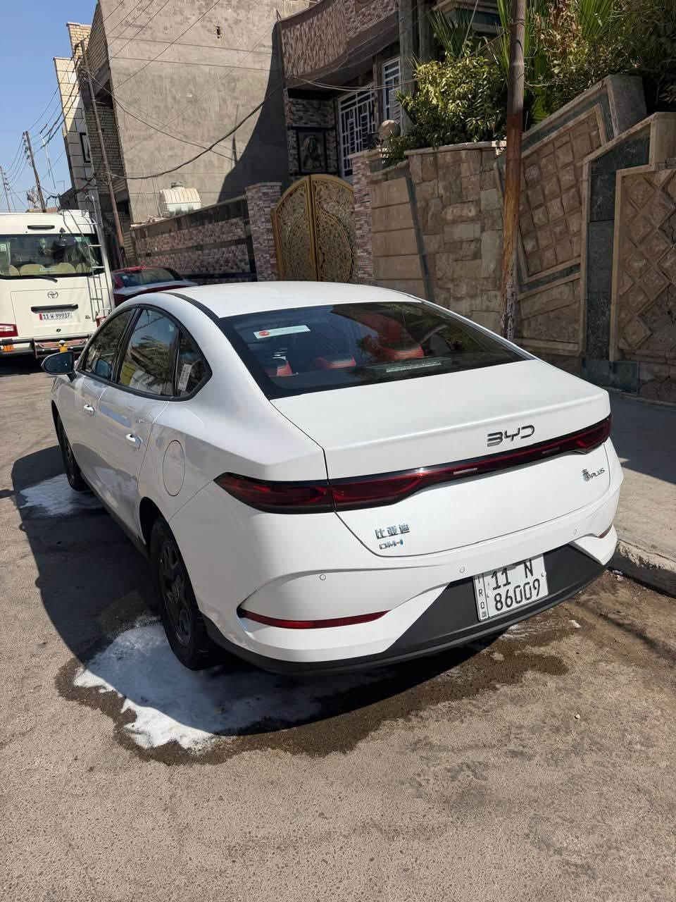 السلام عليكم
BYD كن بلاس 

السياره مستخدمة 10 الف الكلي

مكفولة كفالة عامة السياره 

وضعية الشركة  

الداخل لون احمر 

شاحنة وعدة الطوارى وكتلوك الشركة ما مستخدمات ابد

بصمة مع كرت تشغيل 

مكاني بغداد البلديات 

***********

