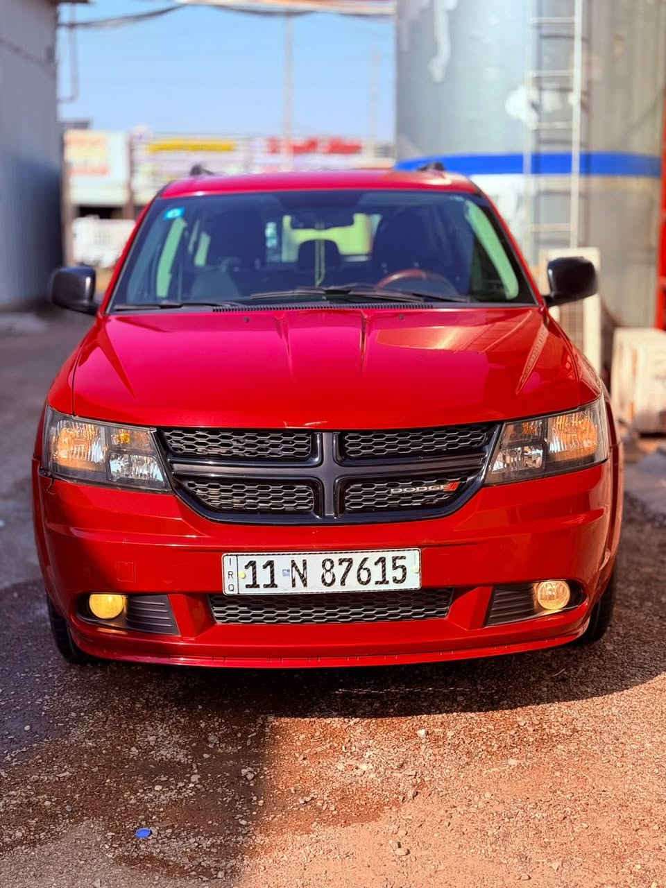 دوج جورني 2018 رقم بغداد
محرك 2400 
بغداد رقم انكليزي رسمي تحويل ثاني يوم 
7 راكب تبريد 3 قطع
حادث جاملغ الخلفي فقط بدون دواخل 
وباب صبغ فقط بدون تبديل
السيارة جاهزة وما بيهه نقص  
مكان بغداد م الصدر أو شارع فلسطين
السعر 125 وبيهه مجال 
***********
