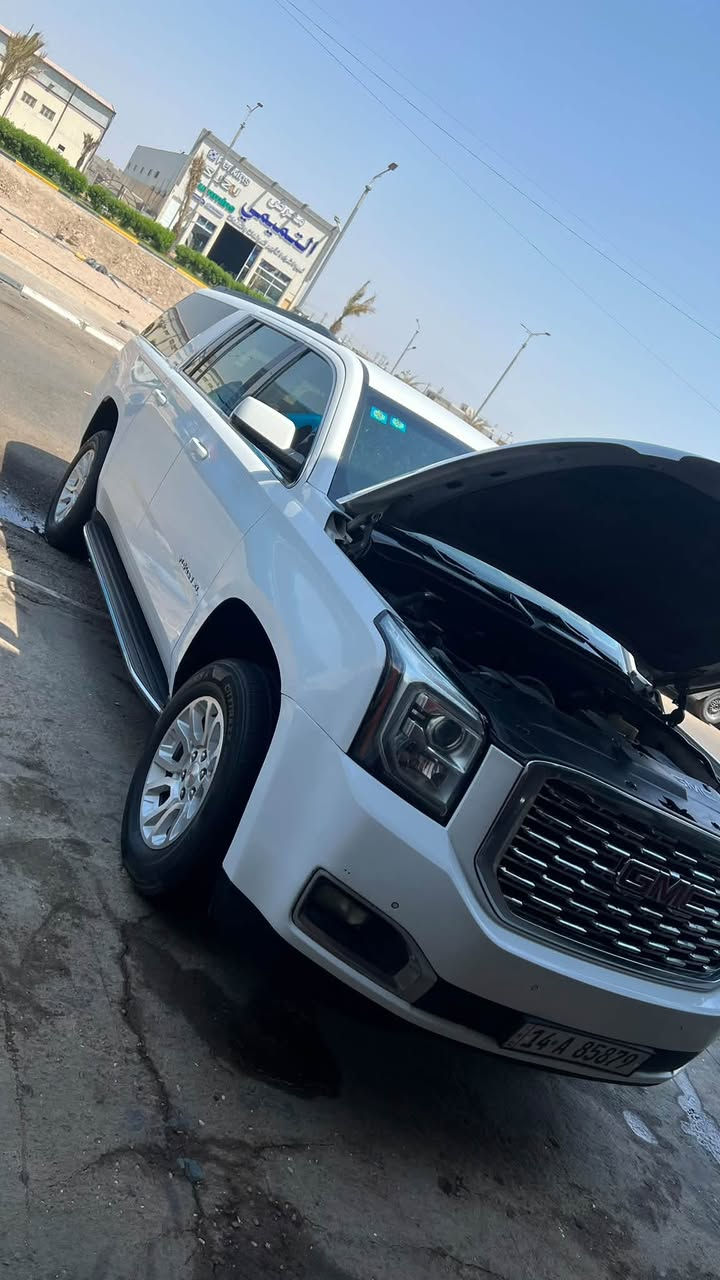 السلام عليكم 
يوكن طويله 2018 بأسمي
حادثها جاملغ وبنيد وبيها بارد بلجاملغ الخلفي 
راسلني ادزلك السونار كير مكينه تبريد خير من الله سيارة مال بيت ما اشتغل بيها رقم بصرة 
بأسمي دواخل اسود كشنات فصل بس خليت كشن متصل والمنفصل موجود عندي تاخذها ربع ما تذب عليها للاستفسار اكثر عنوان السيارة بصرة دور الضباط 
 متواجد فقط واتساب وعلى شريحة ***********
