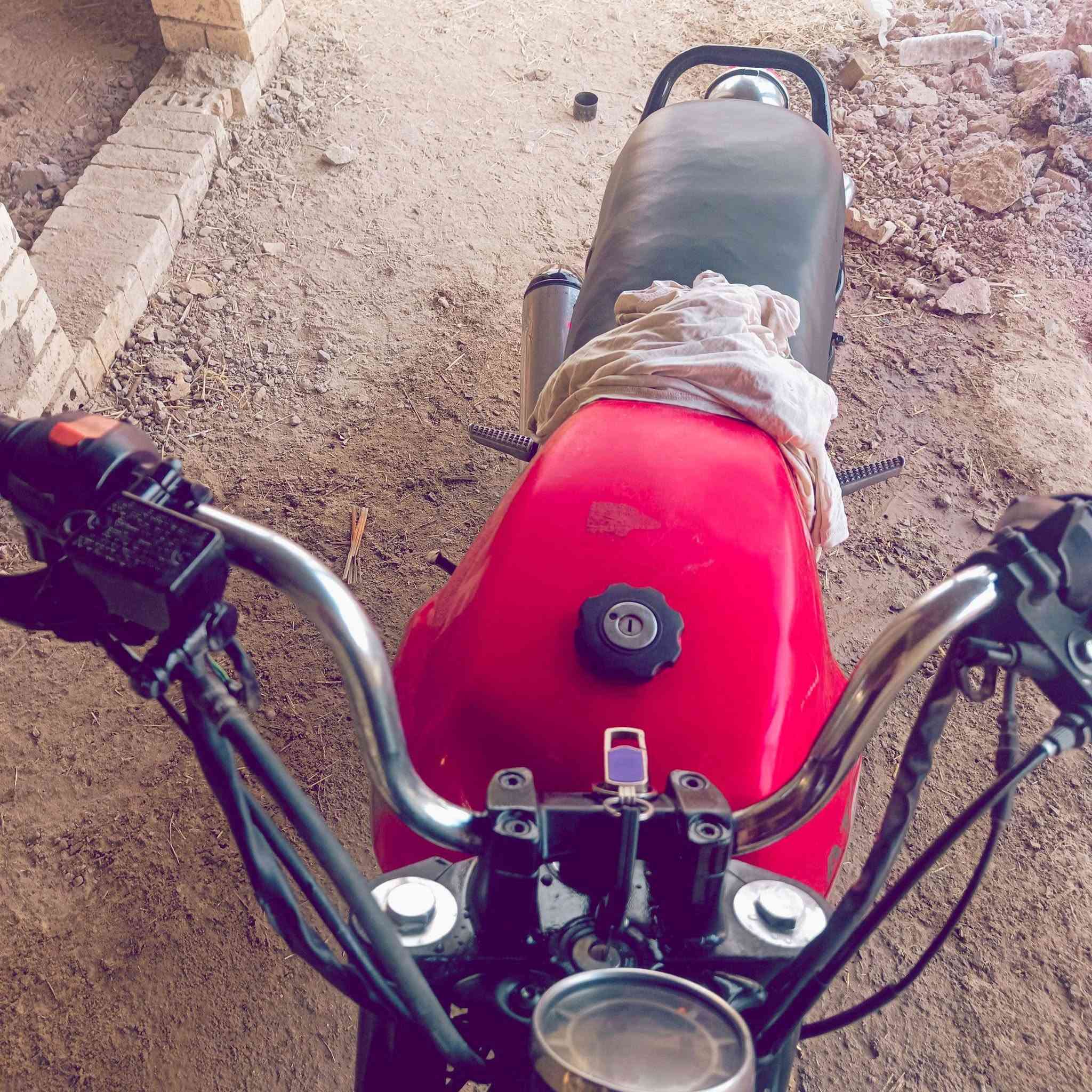 دايون لاتي موديل عشرين
اوراق اصولي اصولي 

محرك كلش نضيف وناعم 

كهربائيات هورن اشاير دشبول سلف هندر كامله 

ابريك امامي وخلفي 

تايرات تخم جديد 

(تراهم مراوس اذا عندك مراوس ماكو مشكله)

مكاني القاسم الطليعه 

*********** اتصال +واتساب

السعر مناسب
