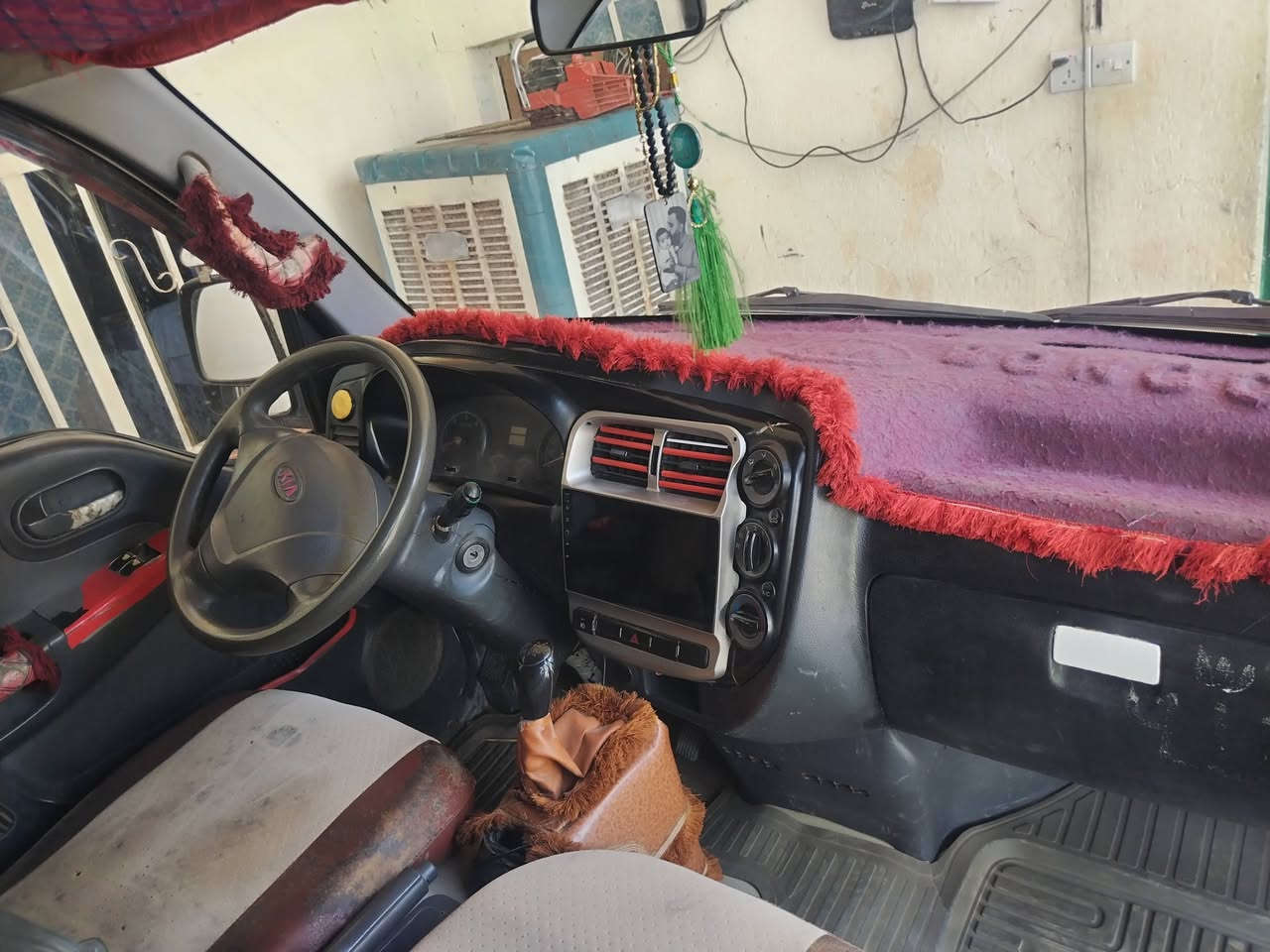 سلام عليكم كيا ٢٠١٠ للبيع السعر ٩٥ وبيهه مجال سياره خير من كبل للشارع تبريد ثلج ويه السويج بسمي تحويل مباشر مكان ديالى ***********
