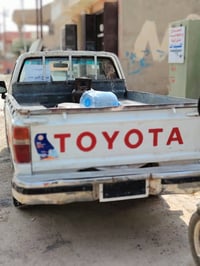 شاحنة • للبيع • للتواصل