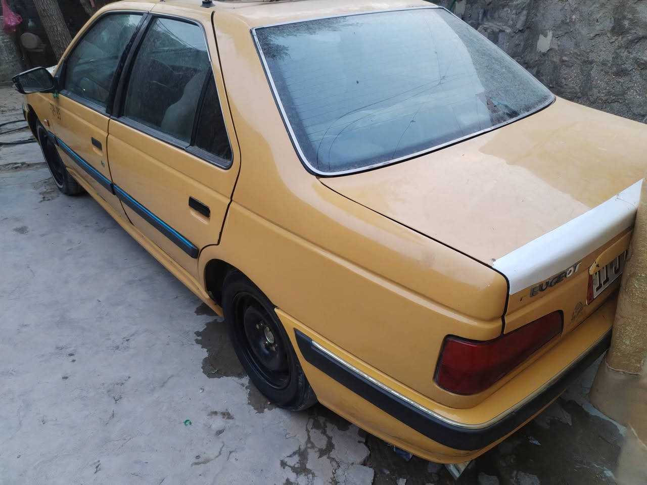 بيجو باص • ٢٠١٥ • بغداد انكليزي