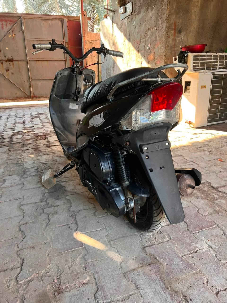 نضيفه • كهربائيات • شغال