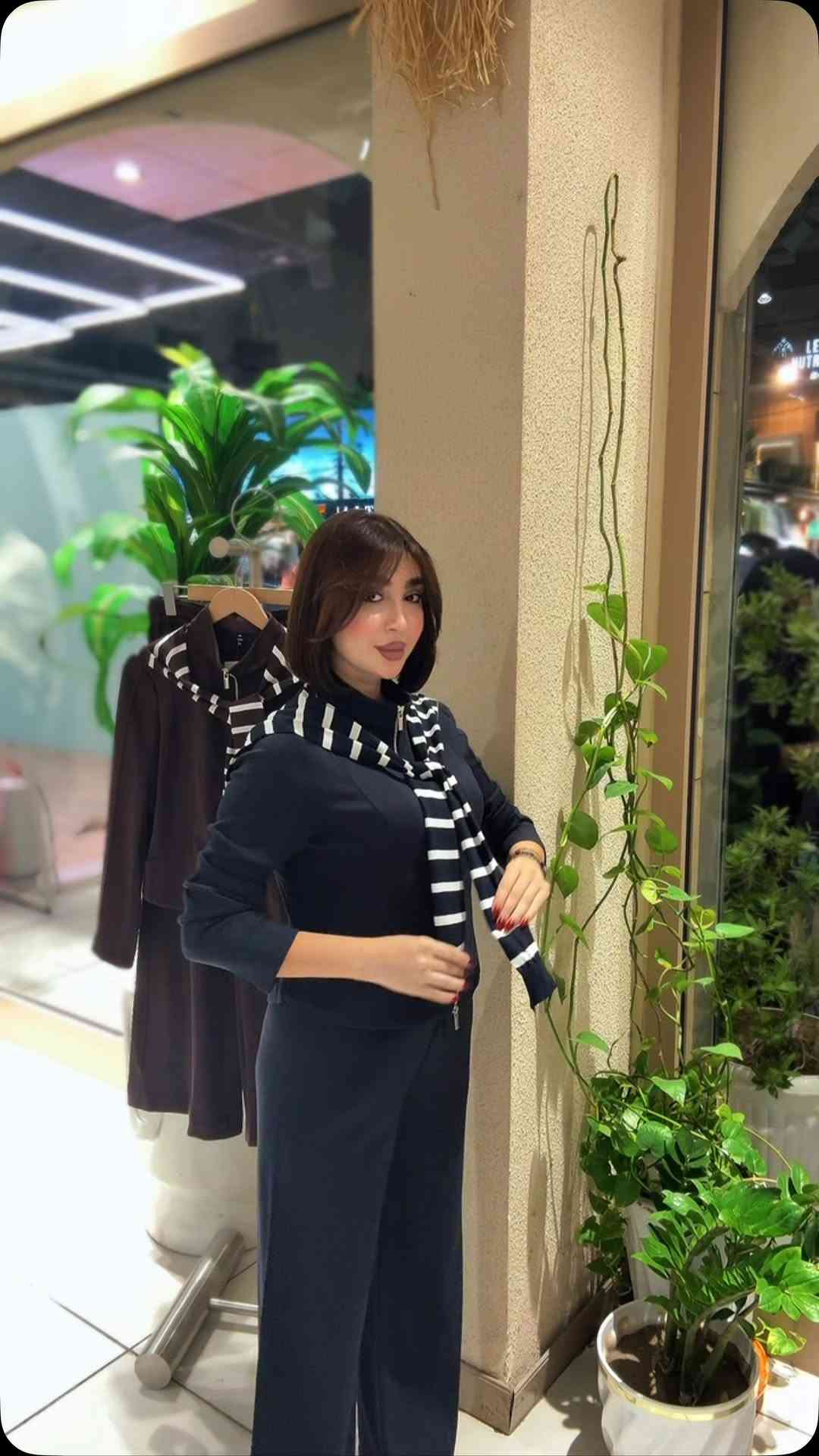 NEW COLLECTION 🍂
الموسم الجديد يبدأ من هنا 🤎
اكتشفوا مجموعة خريف وشتاء 2026/27

👗 تراك.  سبورت متوفر بـ 2 ألوان
📏 القياسات: 38 | 40 | 42 | 44
💎 جودة مميزة
💰 أسعار مناسبة
🚚 توصيل إلى جميع أنحاء العراق مقابل 5,000 د.ع فقط.
📩 للحجز والاستفسار راسلينا الآن، ***********
🤍 سارعي بالحجز قبل نفاد الكمية.
