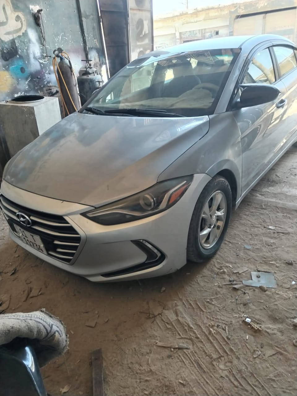 النترا موديل 17
وارد امريكي محرك 1600
كير محرك شرط بيها قطعتين بنيد وجاملغ 
سعر 100 مكان فلوجة 
***********
