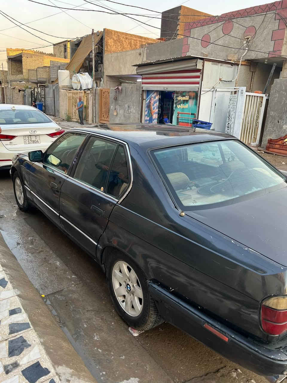 BM حجم 735
تبريد شغال 
كير محرك بلادي
سعر 38وبيها مجال
مكاني بغداد الزعفرانية

***********
