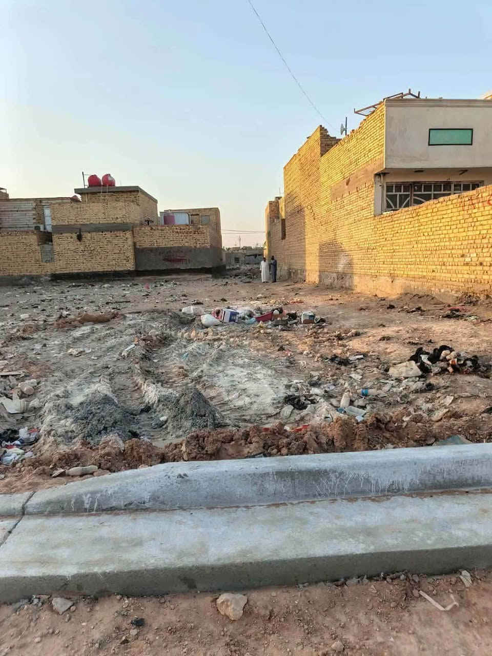 قطعه للبيع طابو صرف المساحه 208 متر الواجهه 6ونص نزال 32بحي النهضة الثالثة قرب مدرسة الخلاني
#معه_كافه_الخدمات_تبليط_ارصفه
#بيع_مستعجل_بسعر55معه_مجال
للمزيد من التفاصيل: يرجى مراجعة مكتب نعيم  البديري

——————————————-

#متابعة_الصفحة

#نستقبل_جميع_عروضكم  بيع مستعجل 

———————————————————ثمانيه

🔺#للاستفسار الاتصال ع الارقام

محمد ***********📲 

 حجي نعيم ‏‪+9647801252407‬‏ 📲  

—————————————————————

او زيارة مكتبنا من ثمانيه صباحا حد 12الظهرمن  الساعة 3 الظهر إلى 9 مساء 

🔺مكتب نعيم البديري للاستثمار والتطوير العقاري 

🔺  مراجعة مكتب نعيم  البديري

🔺 العنوان مكتب  حي النهضه مقابل جامع شاكر هندس
