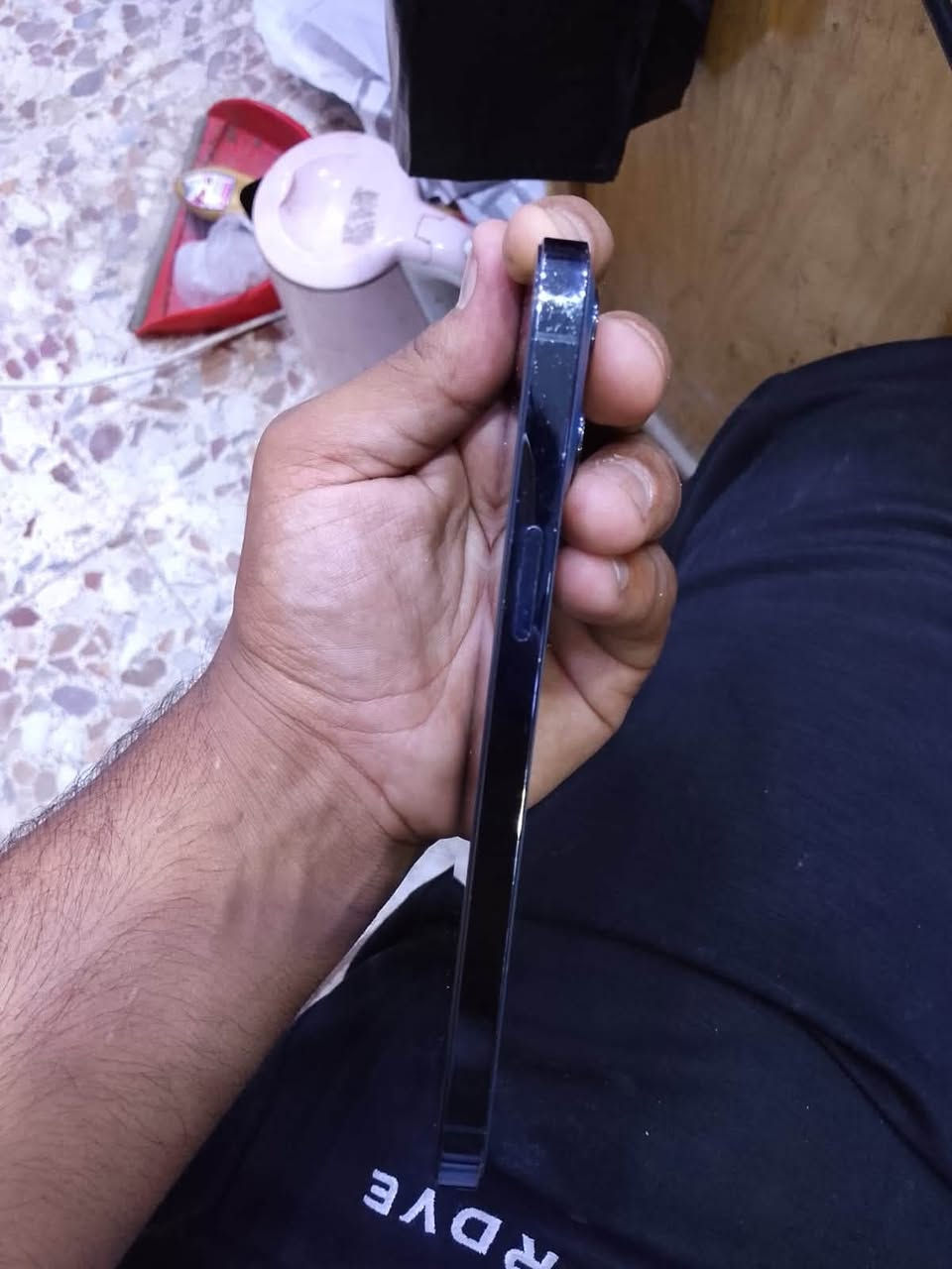 سلام عليكم جهاز ١٢برو ماكس لبيع أو مراوس 
جهاز نضيف كلششش جهاز مستبدل فقط شاشه اصليه شرط تفحص شاشه اول شي ذاكره ٢٥٦بطاريه ٧٨سعر جهاز ٣٣٠ وبي مجال بسييط حك جيه 
عنوان نجف شارع المطار الجديد مقابل قاعة الياسمين 
رقمي ***********وما متوفر خاص فيس فقط خط واتساب
