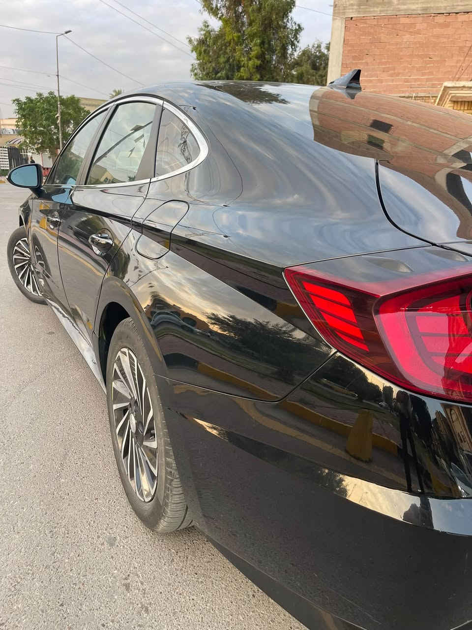 سلام عليكم
سوناته 2023 ورارد امريكي هايبرد
بدون صبغ  وبيه قطعتين مبدلة بلادي نفس الون
سياره كلش جديده وماشية 23mi
محرك 2000 دوش

الموصفات
-بصمة مع بصمت ابواب وصندوك
-رادار امامي وخلفي وجانبي
-تبريد قطعتين

-Usp/Aux
-شاشة
-ثلاث وضعيات للقيادة( Normer-Sport-Eco)
-نظام اوتو هير 
-هندر بريك دكمة
-تحكمات ستيرن
-كشنات كهرباء
-تدفئة كشنات
-كير دكم P-R-N-D
-تدفئة ستيرن
-لد امامي خلفي
-كامرة
-حساسات خلفية
-بصمة عدد 2
- داخل ابيض
-شفتات ستيرن
سيارة فول موصفات ماعده الفتحة
السعر ب 149$ وبيه مجال
للاستفسار
***********
