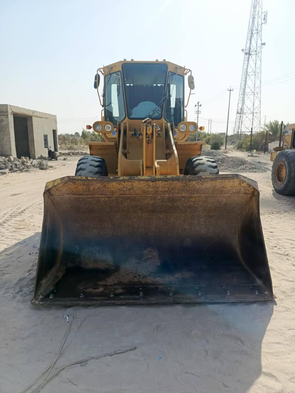 فقط للبيع ***********
