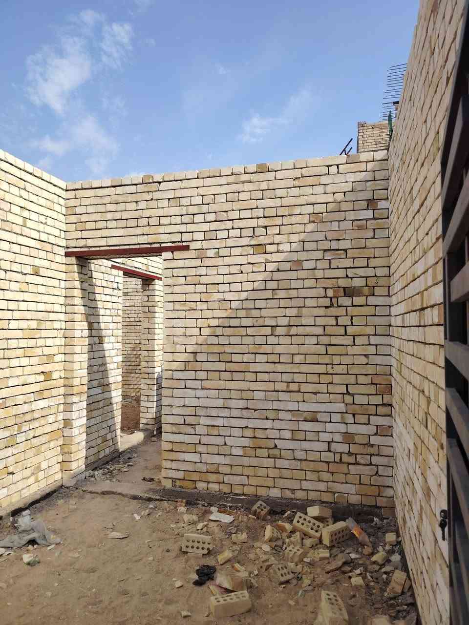 بناء متفرغ • طابوغ وبلوك فرمستون • مهندس ومصداقية