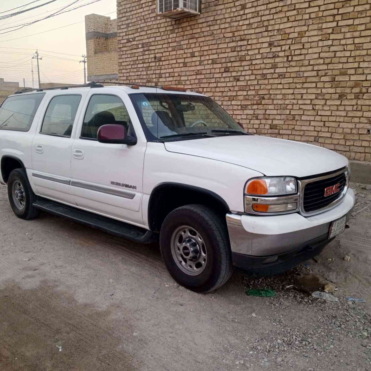 السلام عليكم الفينيه جمسي موديل 2004 مكينه كير جدد توهن مشدودات اكسن حداديه كهربائيات تخم تاير برجستون تبريد جاهزه السياره سنويه 29 لاضربه ولا تبديل مكفوله دواخلها حلوه المكان ناصرية مركز مكلف بل نشر السعر 90 وبيها مجال ***********
