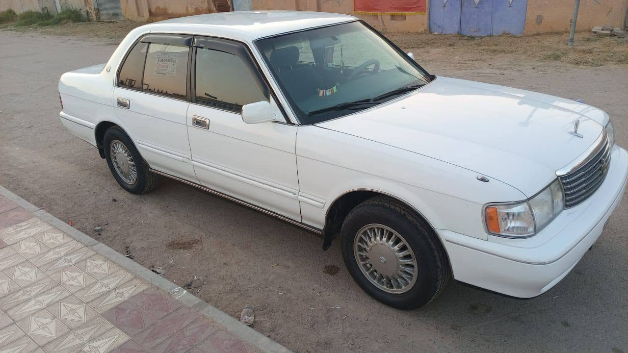 سلام عليكم ارنب ايسر بلاد
مديل 1992
مكينه كير تخم تاير حداديه توني شاده سياره جاهزه 
ترايك لكربلاء 
السعر 75 
رقم نكليزي بغداد 
سياره احله من الصوره الله شاهد 
مكاني ذي قار 
رقمي ***********
