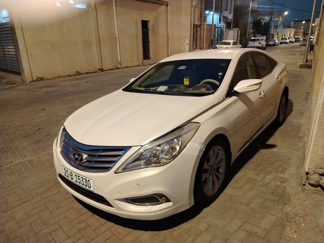السلام عليكم ازيرا موديل 12نظيفه جدآ جاهزه من كل النواحي سويج بردات عدد ٣ رقم سليمانيه دولي سنويه لغاية 28 باسم ولد من اهل الرميثه مكاني البصره بيها باب تبديل بلادي باب العبري وتقسيم الماملغ الأمامي مكاني البصره الاتصال *********** السعر 120

