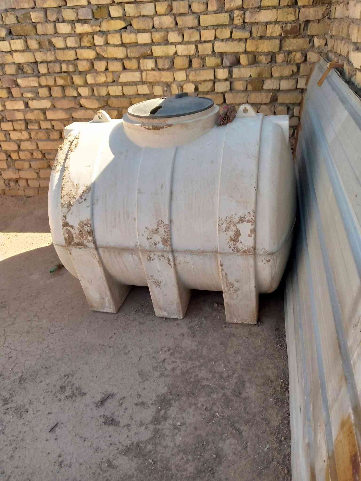 غراض مناسبه للبيع اتصال او واتساب***********
