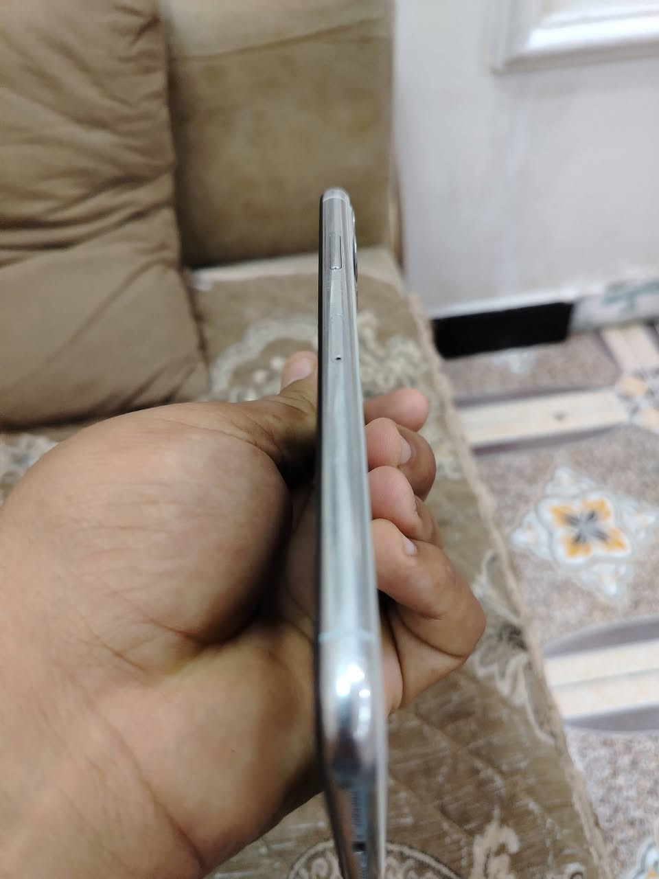 ايفون 11 برو ماكس • شاشة مبدلة • فيس ايدي عاطل