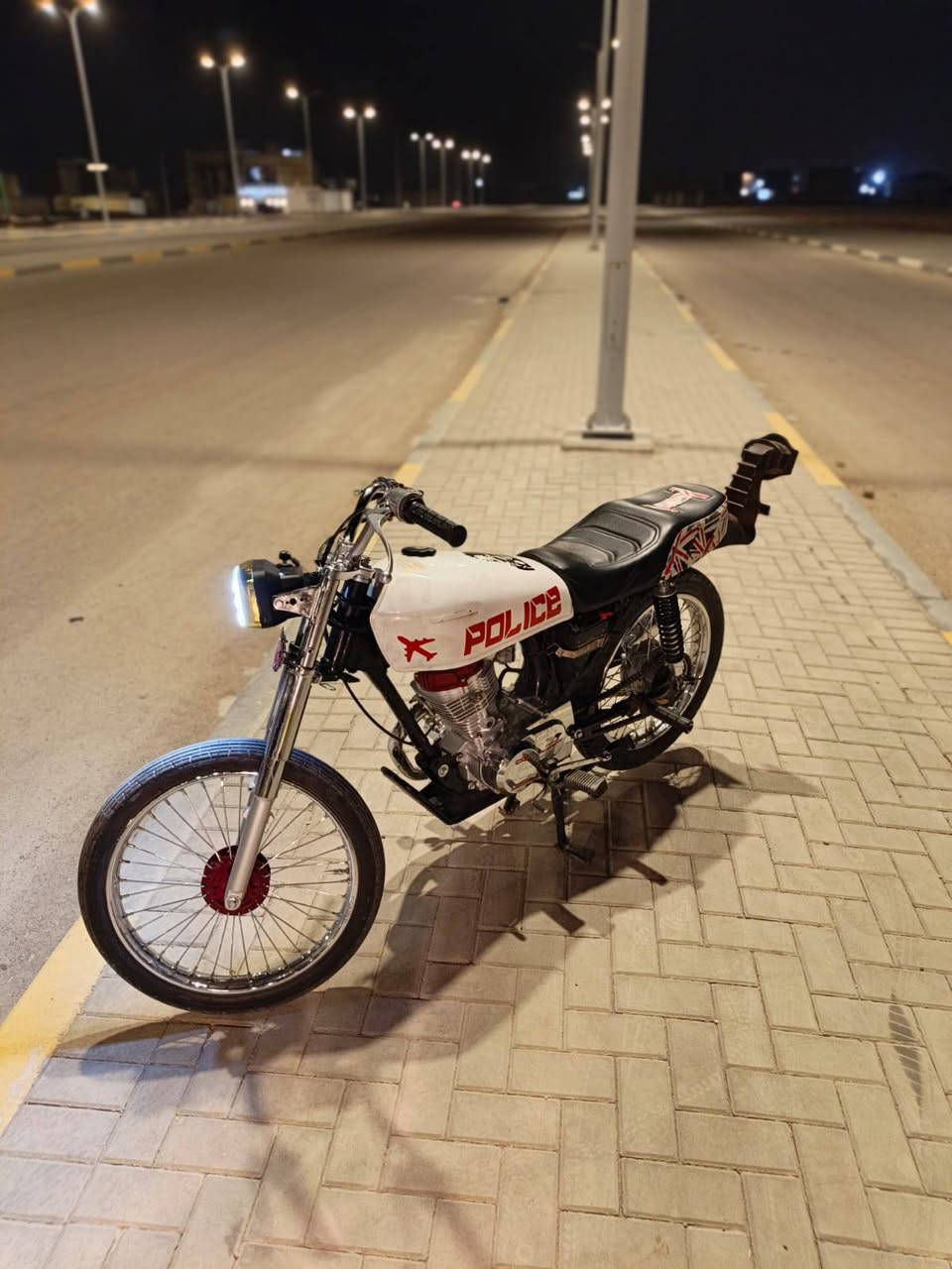 السلام عليكم دراجه تيربو للبيع دراجه نضيفه مامفتوحه ما ناقصها شيء ادوات بس مكفوله من كلشي سعره ب700 وبيه مجال مكاني بصره 5ميل ***********
