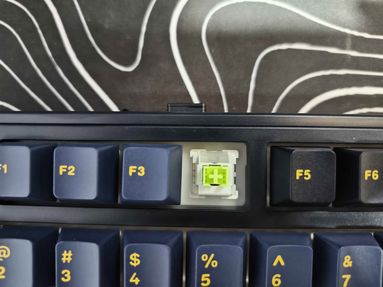 كيبورد aula f75 جديد لون اسود

السعر 65 الف وبيه مجال

ضمان 6 اشهر

توصيل لكل المحافظات 5 بس بابل ب3

‏مكاني بابل مسيب

‏*********** بيه واتساب سامراء, صلاح الدين
