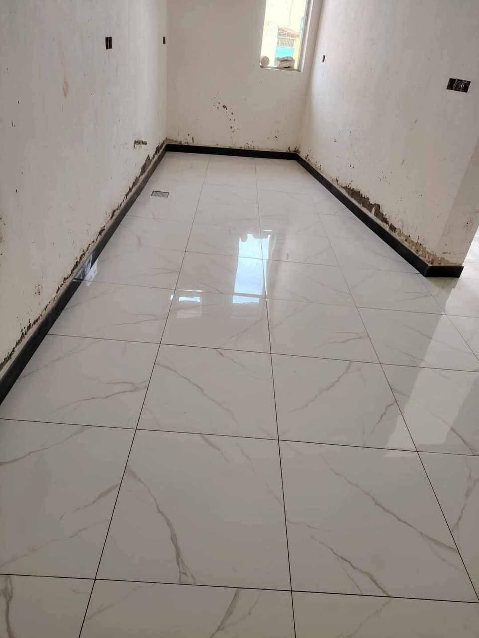 كادر كامل • سيراميك وبورسلين • اشراف مهندسين