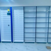فاترينات • ميز مكتب