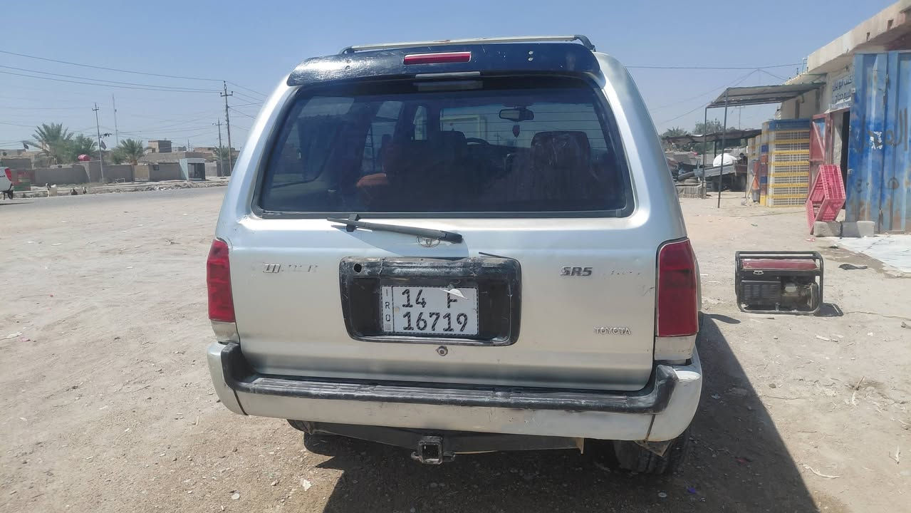 سياره لاندكروز موديل ٢٠٠٠ اكير اوتماتيك فوريل رقم بصره نكليزي تحويل ثاني يوم سنويته ٢٠٣٠ مكفوله  بيها واحد مرشوش والباقيه كفاليه مكينه كير شاصي عيب شرعي شرط
 السعر ٦٥ وبيها مجال

العنوان ناصريه قضاء الدوايه ***********
