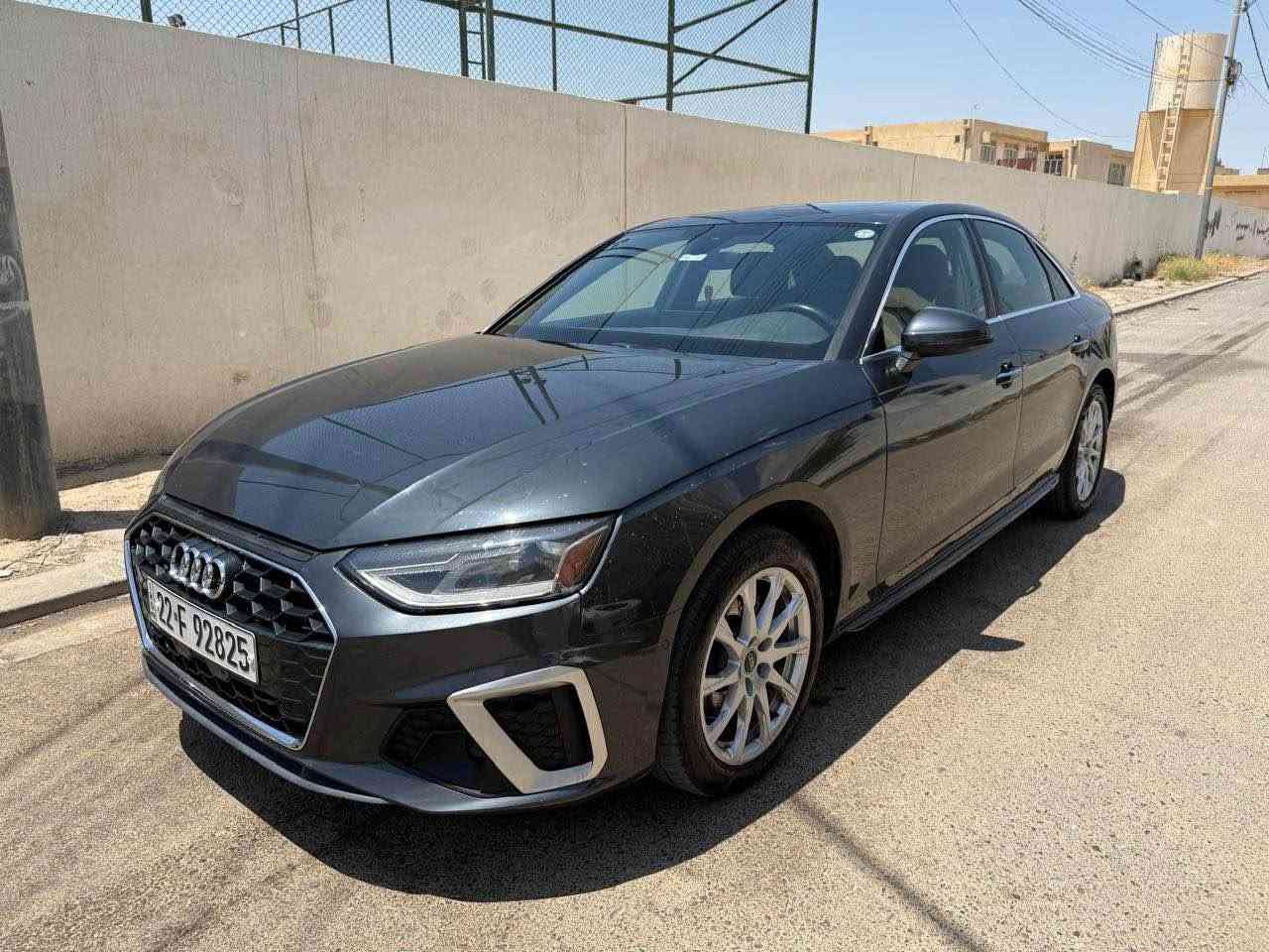 السلام عليكم 
#للبيع 2022 Audi A4 TFSI Quattro premium 
وارد امريكي بحاله ممتازه الايرباك مطاگ ومبدل قطع اصليه وبيها كم شخطه بجاملغ الايسر السياره محرك گير كهربائيات مكفوله ماشيه 50 الف كيلو تحويل بنفس اليوم
السعر 170 ورقه وبيها مجال 
موقع السياره أربيل 
للأستفسار:***********
