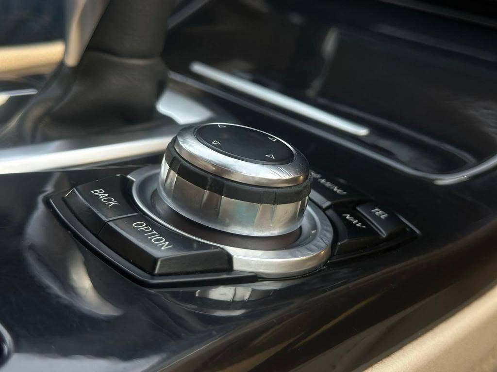 Bm528i 2015
***********
Vebar watsup
3 parcha be daxil bad bax
Bashart
mshtare na paywande maka أربيل, العراق
