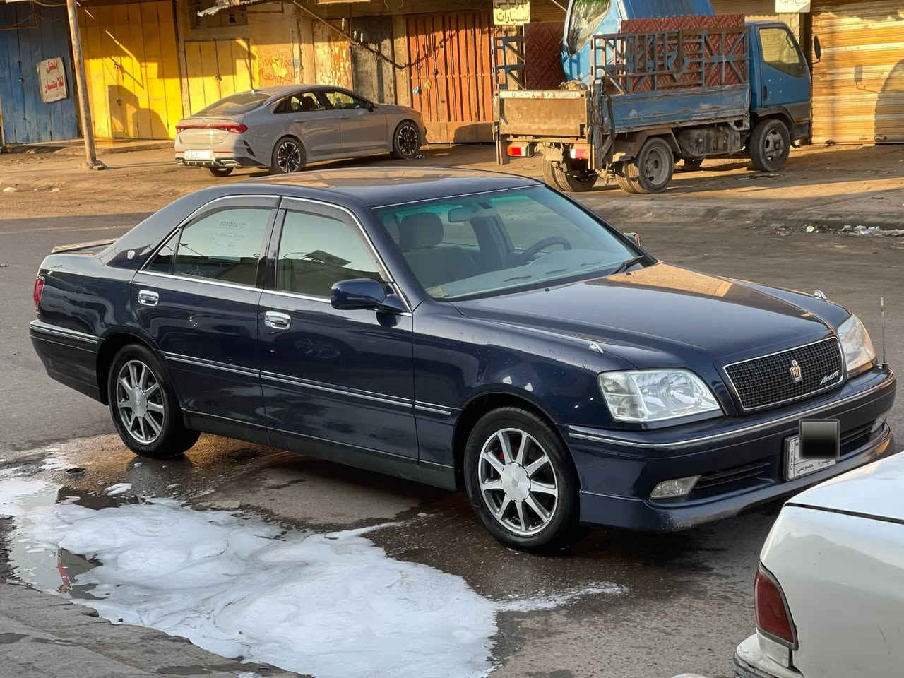 جنون للبيع السياره 4 دكم ديفور الچبير تبريد خلفي ثلاجه شاصي 75 برده خلفيه كشنات 4 كهرباء تخم تاير حداديه كلشي جديد السعر مكلف بلنشر وهاذ رقم راعيه ***********
