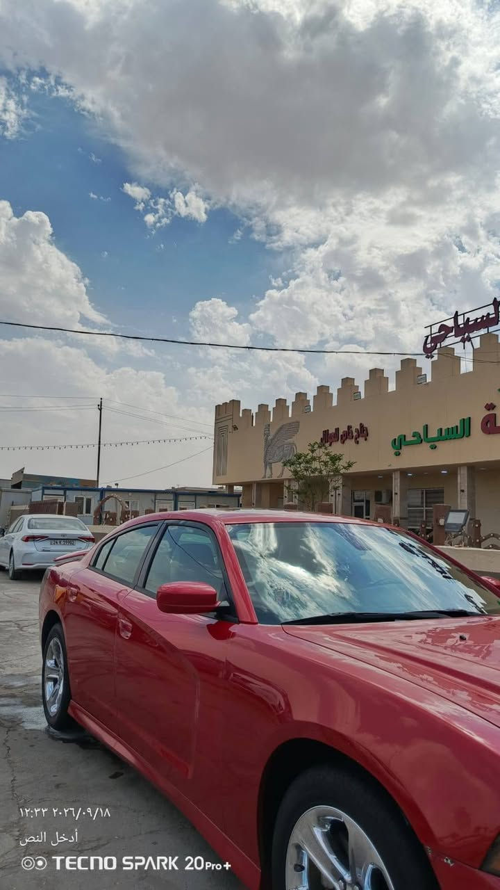السلام عليكم شباب شعندك مراوس دورنكو جارجر ١٢ خليجي رقم بغداد سياره فول مواصفات كل مواصفات ***********

نص مكتوب في الصور:
- ١٢:٣٣ ٢٠٢٦/٠٩/١٨
- أدخل النص
- TECNO SPARK 20 Pro+