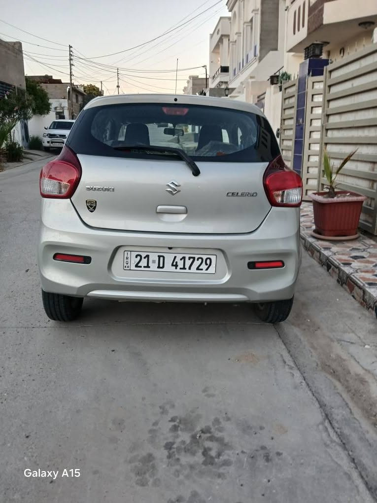 << شركة سازوكي >> SUZUKI // ياباني شكل جديد... سعر مناسب لسيارة (( 92 ورقة)) فقط لشراي.
-أتصال علرقم ***********
-موديل السيارة[[ 2023 ]] ...سيارة سحب شركة/زيرو/ كلين بدون صبغ ماشية فقط (( 11 )) احدا عشر كيلومتر حقيقي فقط يعني بعدها زيرو والسيارة مرقمة شمالي (( رقم سليمانية دولي )) جديد خمس أرقام وحلو وهزة جديد وسنوية لحد ( 2029/9/10 ) جديد وهزة وفحص وبراد وزنكة كلها جديد يعني بتحويل فقط تاخذ السنوية بدون السيارة شرط التحويل. 
-لون السيارة مميز (( سلفر )).
- مواصفات السيارة خذمات خليجي داخل سيارة مطعم شكري وأسود وسلفر... كير اوتوماتيك..مكينة ياباني علبلاد أقتصادي..تدفئة..تبريد ثلج..شاشة اندرويد بلادي مواصفات خاصة..تحكمات أستيرين كاملة المواصفات..بلوثوث..جامات كهرباء..مانع تزحلق..اي بي أس..كاميرا بلاد..حساسات خلفية بلادي..ستوب لايت..بلاجكتور..مرايات كهرباء..أشاير بجاملخ..أسبير جوكر علشركة...ويل كروم أسود بلاد شركة حجم اطارات 15 جديد..سويج جداحة عدد2 قفل مركزي نظام سنتر لوك..أطفاء ذاتي عند توقف سيارة/مواصفات رادار..مانع ضباب..نظام أيرباكات علبلاد...يو بي أس...غراض بلاد شركة بعدها بيه... لاواصق ولايلون ولزكات شركة بعدها بية.
-مكان سيارة كركوك. كركوك, العراق

