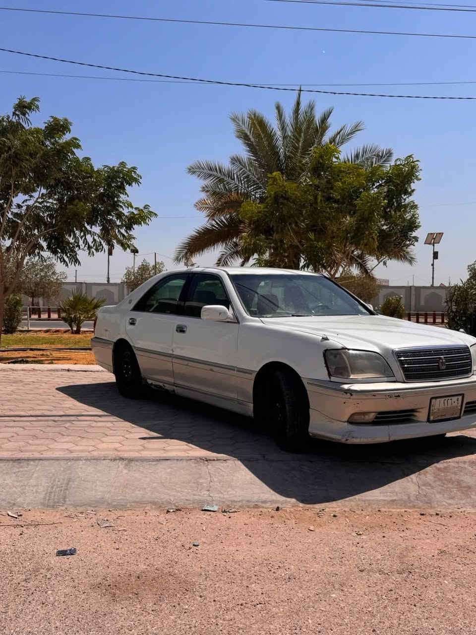 السلام عليكم اخوان ملكه للبيع فول اربع دكم رقم كركوك مدفوع كمرك وكامله السياره مصبوغ الجاملغ الخلفي ومصوفر اثر ضربه خفيفه كما موضح كدامك السياره عوزها ترتبيها السعر 68 ومبيها مجال بسيط 

مكان السياره نجف السياره بيع فقط 

***********

***********
