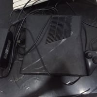 للبيع اكس بوكس 360 على فحص مكان حي تونس سعر 80 ابو 80لعبه بي يده وحده ...
