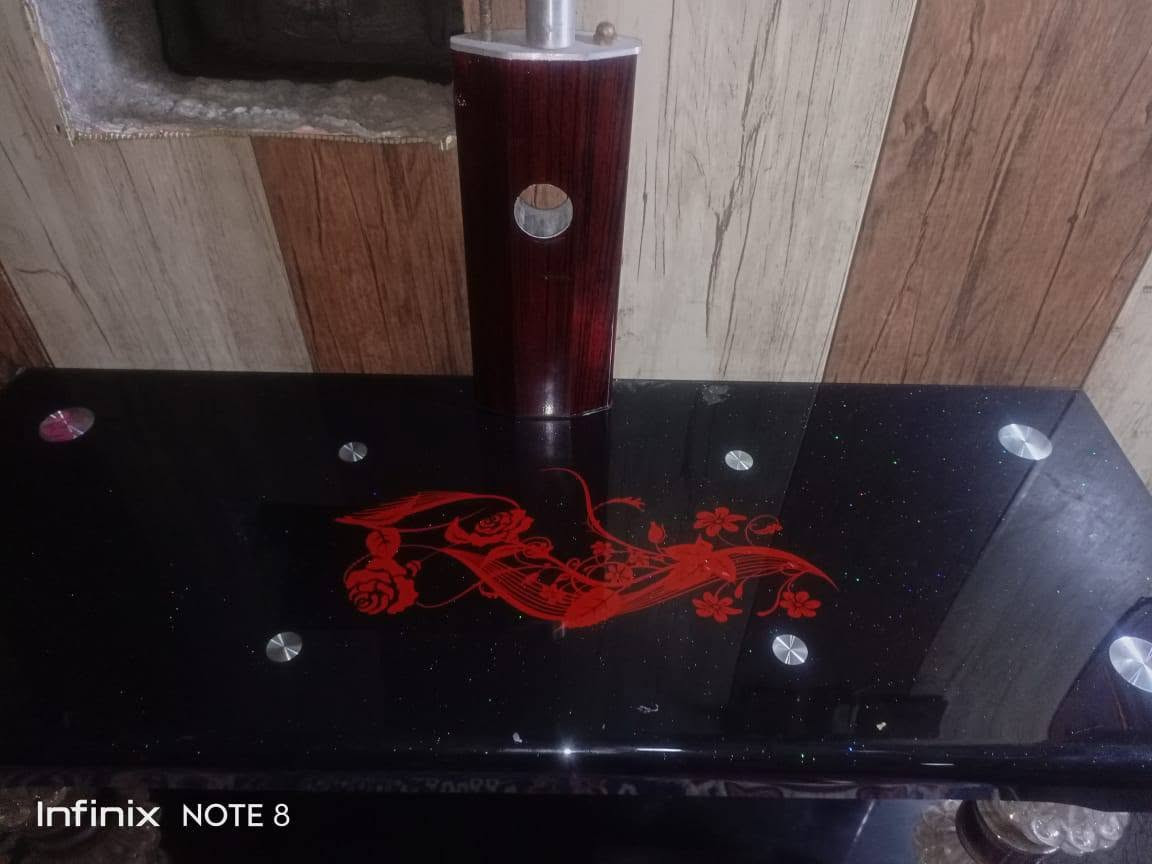 سلام عليكم ميز بلازما نضيف مثل ماموضح بل صوره سعر 45 بي مجال العنوان بغداد الحبيبيه ***********

نص مكتوب في الصور:
- Infinix NOTE 8