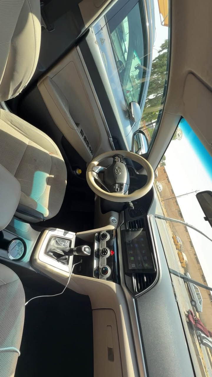 للبيع
النترا وارد خليجي موديل2019

 ماشية 135 km قابل للزياده 

🚫السياره بدون حادث خليجي 
حادث صار بيها بلعراق خلفي قبغ صندوك  

اربكات سليمة 

رقم دهوك دولي
 رقم وهزة وسنويه جديد 

شرط التحويل 

محرك 4سلندر  2.0 دوش المرغوب 

 كير اوتوماتيك AT المرغوب  شرط المحرك والكير 

مواصفات:

سلايد فتحة سقف 
مري شفط 
اشاير بلمري 
انضمة ترحيب 
بصمة أبواب 
تبريد قطعتين 
شاشه كبيره 
فول تحكمات ستيرن 
كاميرا دوارة 
حساسات خلفي امامي
 شاشة اعطال 
مانع انزلاق  
٣ أنظمة قيادة  

سيارة جاهزه 
العنوان 
موصل الايسر 
***********
