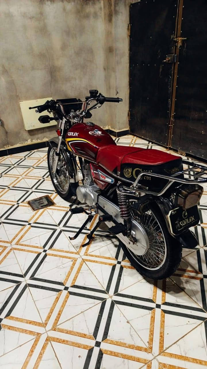 تحية طيبة 🌹
دراجة سونك ٤ كير موديل ٢٥ أوراق بغداد
الشاشه تشتغل نص والباقي كله كفاله عامة
مكاني واسط العزيزية
السعر ٧٥٠ وبيها مجال قليل
***********
***********
