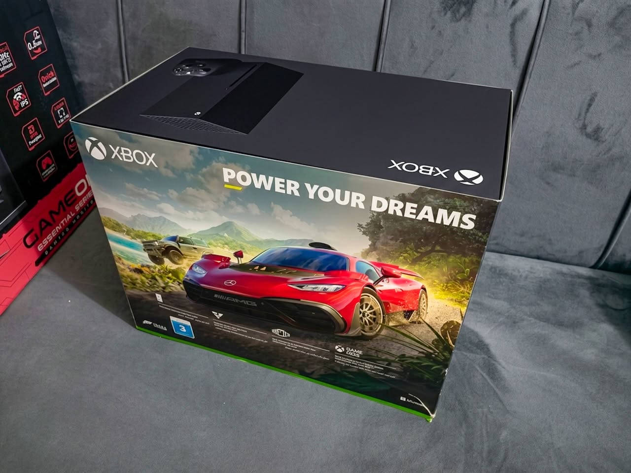 سلام عليكم 

جهاز Xbox Series نسخة فورزا + مونيتور FHD, 120hz
جويستك Gamesire g7SE 
جهاز والشاشة وجويستك جدا نظيف 
 سعر 850 شامل كل شي 
___________________________________
وعندي حساب مليان العاب بالتعليقات تفاصيله
الحساب ابيعه وجه بوجه لشراي فقط

مكاني الديوانية مركز 

للاستفسار: 

***********
***********
