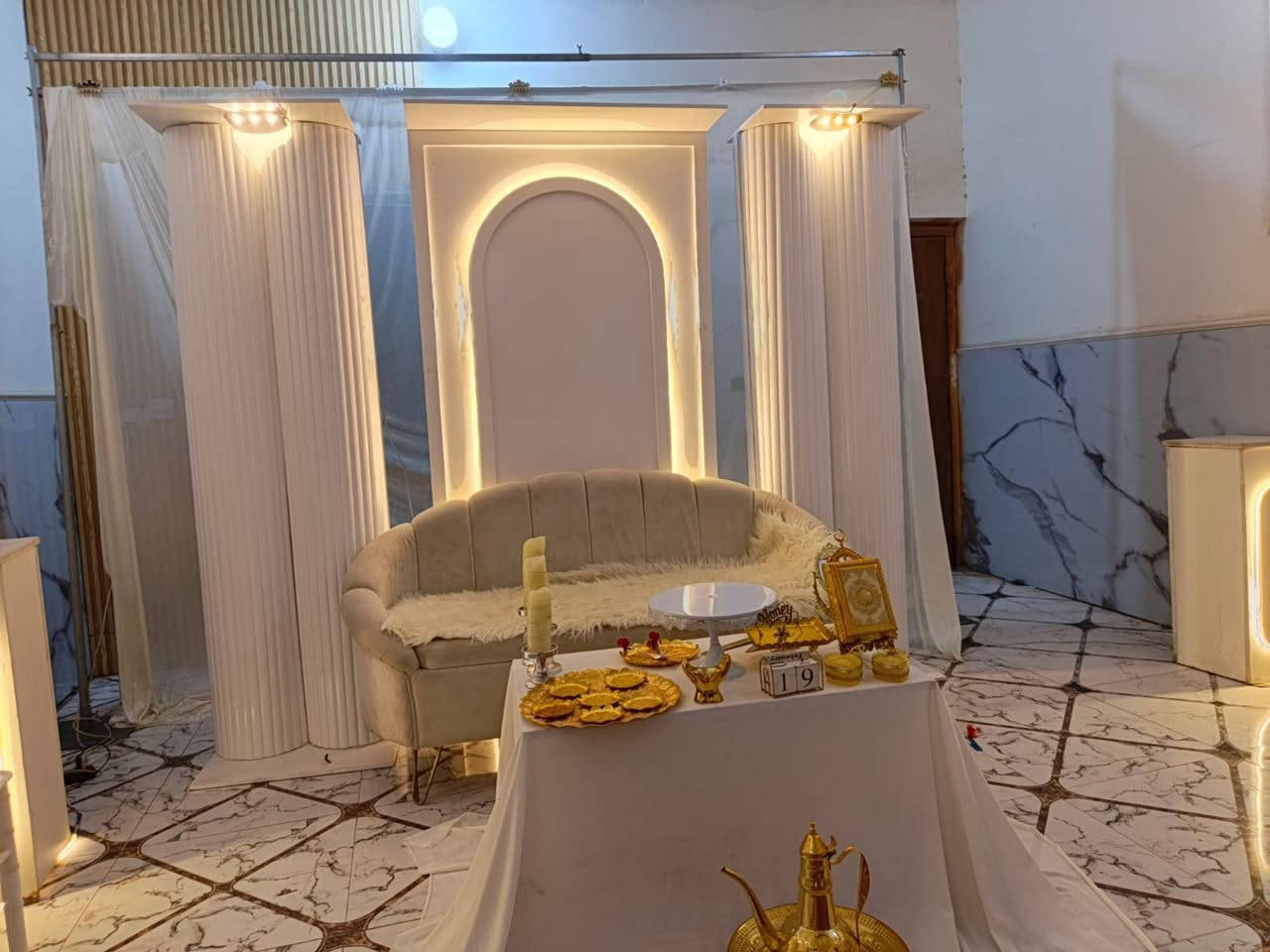 سلام عليكم مستعدون لتجهيز كافه الاعراس والمناسبات والأعياد ميلاد ويوجد إيجار كراسي بيض ويوجد تأجير سماعهDG بانسب الأسعار للحجز والاستفسار عبر الواتساب ***********راسلني وتدلل 💐🤍
