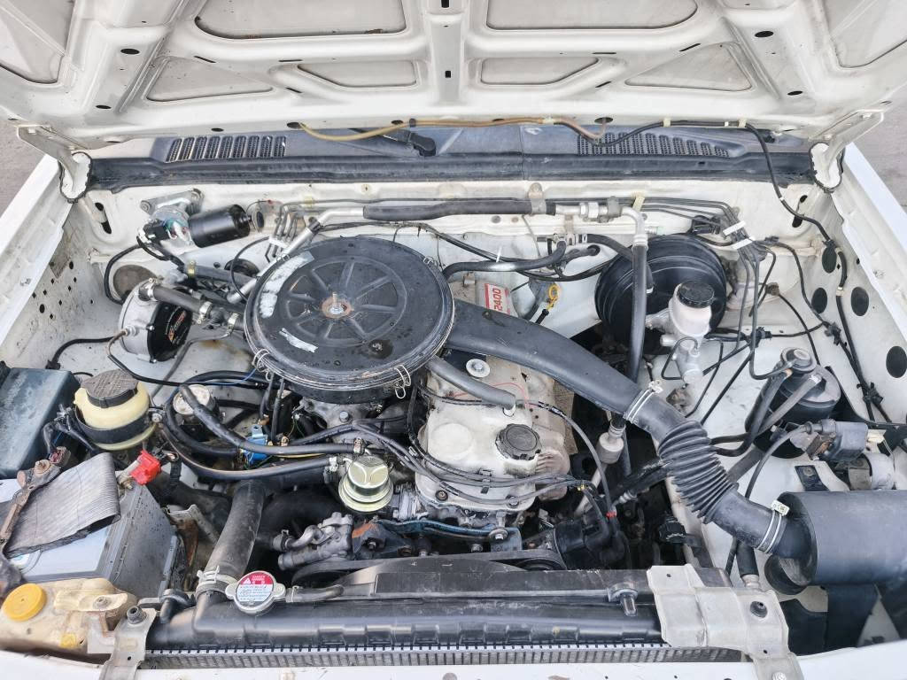 پیکەب نیسان مۆدێل  2002 بۆ فرۆشتن.
تەبریدو  🥶 +پاوەر 🏎️+غاز ⛽وبنزين +شاشه ايبات.  5 قلاب جوار تايه نويه
بەشەرتی گێرو مەکینەو ئەکسل شانصي 
بێ دەعمو لێدران زور خوينه بيلاد شركه
سەنەوی نوێیە هزه نويه 2027   به شرت وكاله تحويل 
جيه جيه بويخ هي  لەسەر ساغەی سقفو شانه نيتي 
شوينه هه والير مشتري نيه سرمان مشين*********** وتس*********** أربيل, العراق

نص مكتوب في الصور:
- *********** نيسان 2002 *********** واتساب